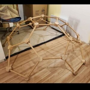 Wood&Hearts Climbing Arch